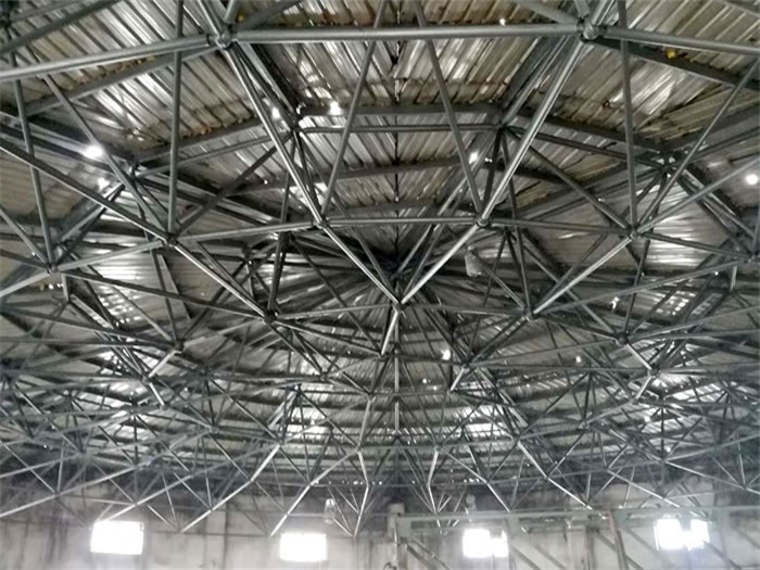 拉萨洗煤厂蓄水池网架